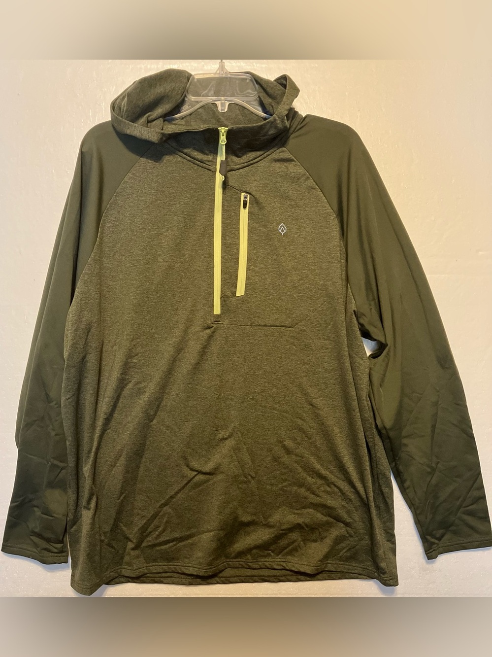 Men's Aspen XL Green Half-Zip Performance Sweater with Contrast Zippers